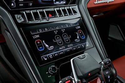 2021 Lamborghini Urus -FRESH BLUE CEPHEUS WRAP-TUNED & DOWNPIPES   - Photo 43 - Joliet, IL 60435