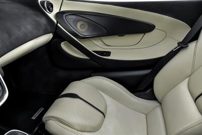 2018 McLaren 570S Spider - Photo 42 - Joliet, IL 60435