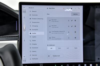 2023 Tesla Model X Plaid   - Photo 37 - Joliet, IL 60435