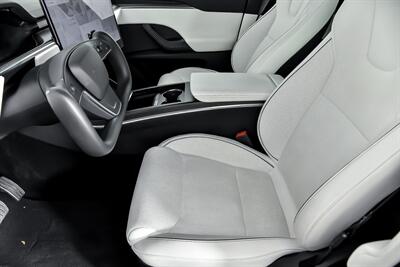 2023 Tesla Model X Plaid   - Photo 21 - Joliet, IL 60435