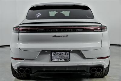 2024 Porsche Cayenne S Coupe   - Photo 11 - Joliet, IL 60435