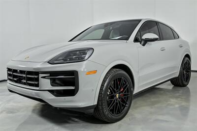 2024 Porsche Cayenne S Coupe   - Photo 6 - Joliet, IL 60435