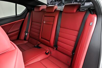2022 Lexus IS 350 F SPORT   - Photo 23 - Joliet, IL 60435