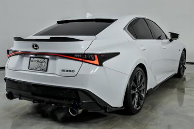 2022 Lexus IS 350 F SPORT   - Photo 12 - Joliet, IL 60435