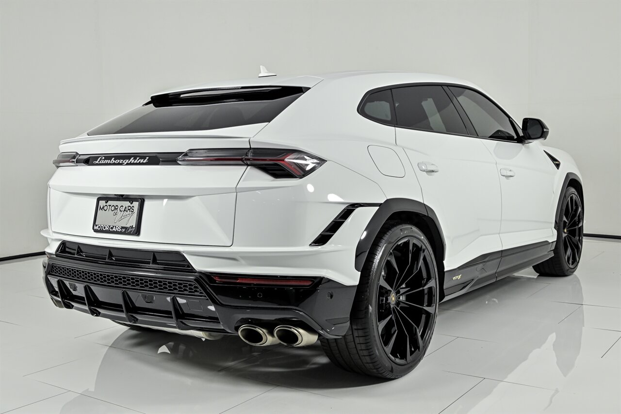 2024 Lamborghini Urus S - Photo 16