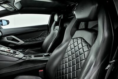 2015 Lamborghini Aventador LP 700-4-ROADSTER!   - Photo 26 - Joliet, IL 60435