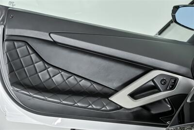 2015 Lamborghini Aventador LP 700-4-ROADSTER!   - Photo 23 - Joliet, IL 60435