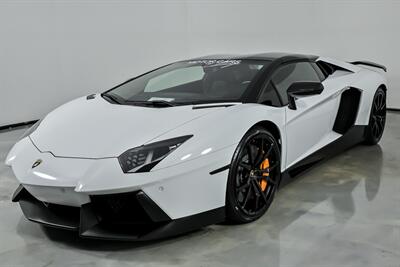 2015 Lamborghini Aventador LP 700-4-ROADSTER!   - Photo 6 - Joliet, IL 60435