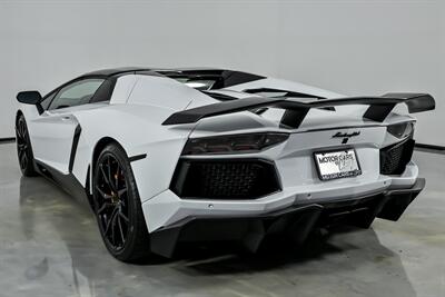 2015 Lamborghini Aventador LP 700-4-ROADSTER!   - Photo 10 - Joliet, IL 60435