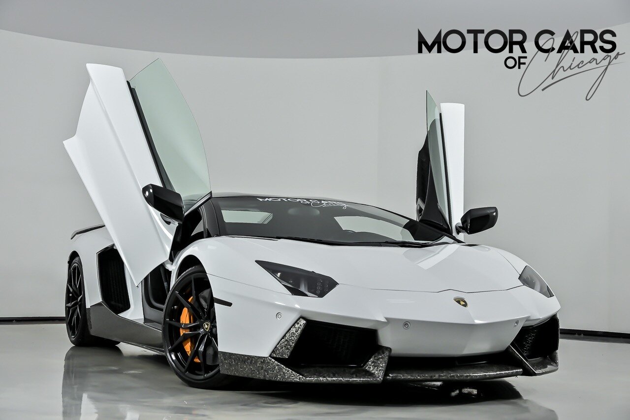 2015 Lamborghini Aventador LP 700-4-ROADSTER!   - Photo 1 - Joliet, IL 60435