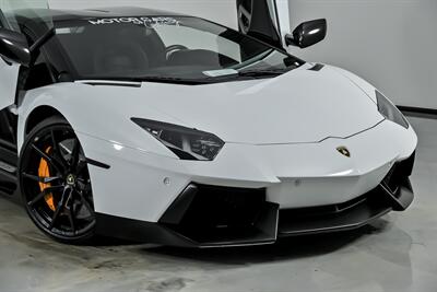 2015 Lamborghini Aventador LP 700-4-ROADSTER!   - Photo 3 - Joliet, IL 60435