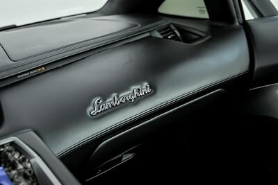 2015 Lamborghini Aventador LP 700-4-ROADSTER!   - Photo 31 - Joliet, IL 60435