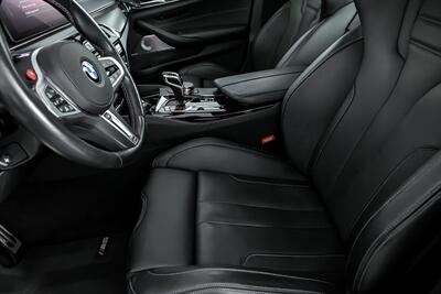 2023 BMW M5 COMPETITION-BIGE $131K MSRP-STOCK M5!   - Photo 22 - Joliet, IL 60435