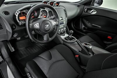 2020 Nissan 370Z Sport   - Photo 20 - Joliet, IL 60435