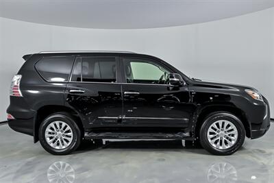2015 Lexus GX 460   - Photo 14 - Joliet, IL 60435