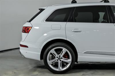 2019 Audi Q7 quattro Prestige 55 TFSI - Photo 13 - Joliet, IL 60435
