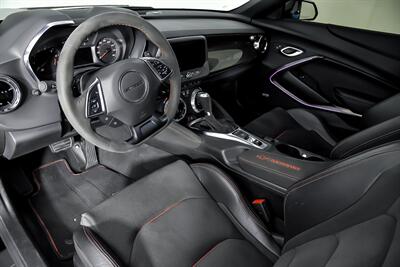 2023 Chevrolet Camaro LT1   - Photo 20 - Joliet, IL 60435