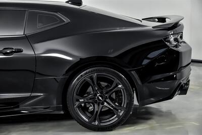 2023 Chevrolet Camaro LT1   - Photo 9 - Joliet, IL 60435