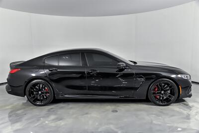 2022 BMW M8 Competition   - Photo 14 - Joliet, IL 60435