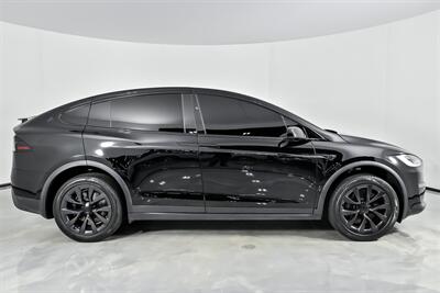 2022 Tesla Model X Plaid   - Photo 13 - Joliet, IL 60435