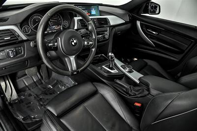 2018 BMW 330i xDrive   - Photo 20 - Joliet, IL 60435