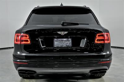 2020 Bentley Bentayga Design Edition   - Photo 10 - Joliet, IL 60435