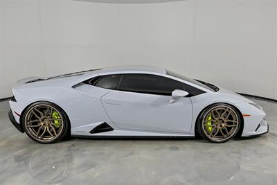 2021 Lamborghini Huracan EVO   - Photo 14 - Joliet, IL 60435