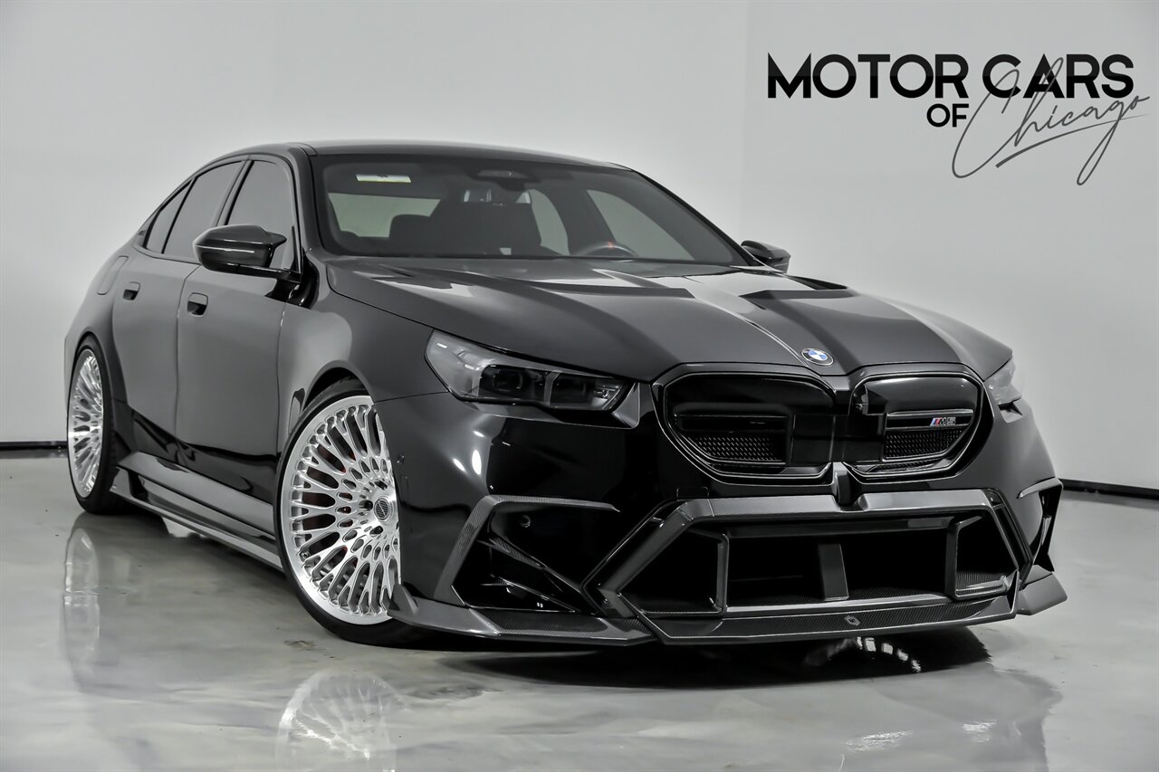 2025 BMW M5 -OVER $40K MODS-LOWERED & WHEELS-TUNE & EXHUAST   - Photo 1 - Joliet, IL 60435