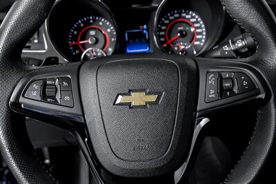 2016 Chevrolet SS   - Photo 29 - Joliet, IL 60435