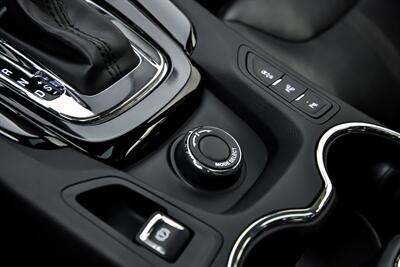 2016 Chevrolet SS   - Photo 40 - Joliet, IL 60435