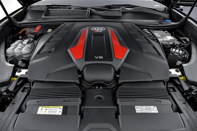 2022 Audi RS Q8 4.0T quattro   - Photo 17 - Joliet, IL 60435