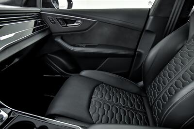 2022 Audi RS Q8 4.0T quattro   - Photo 40 - Joliet, IL 60435