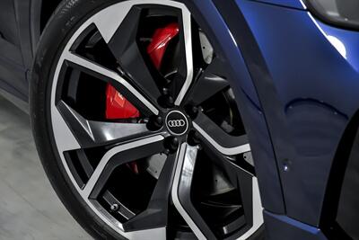 2022 Audi RS Q8 4.0T quattro   - Photo 4 - Joliet, IL 60435