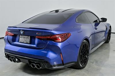 2025 BMW M4 Competition xDrive-BUCKET SEATS   - Photo 12 - Joliet, IL 60435