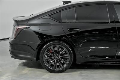 2023 Cadillac CT5-V Blackwing   - Photo 13 - Joliet, IL 60435