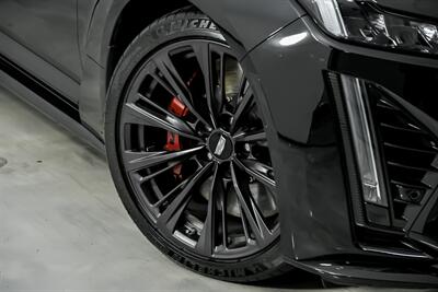 2023 Cadillac CT5-V Blackwing   - Photo 4 - Joliet, IL 60435