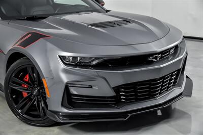 2020 Chevrolet Camaro SS   - Photo 3 - Joliet, IL 60435