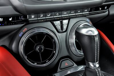 2020 Chevrolet Camaro SS   - Photo 35 - Joliet, IL 60435