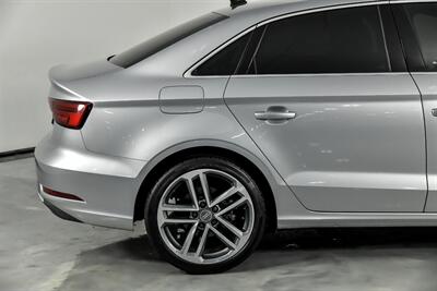 2019 Audi A3 2.0T Premium   - Photo 13 - Joliet, IL 60435