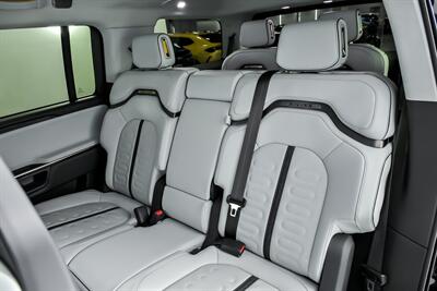 2023 Rivian R1S Adventure   - Photo 23 - Joliet, IL 60435