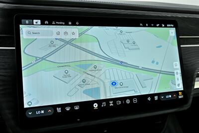 2023 Rivian R1S Adventure   - Photo 38 - Joliet, IL 60435