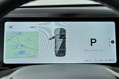 2023 Rivian R1S Adventure   - Photo 26 - Joliet, IL 60435