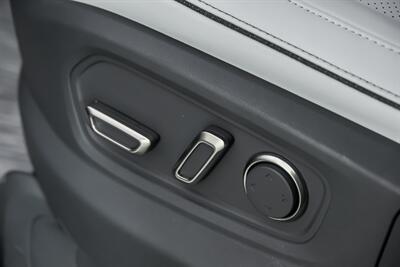 2023 Rivian R1S Adventure   - Photo 25 - Joliet, IL 60435