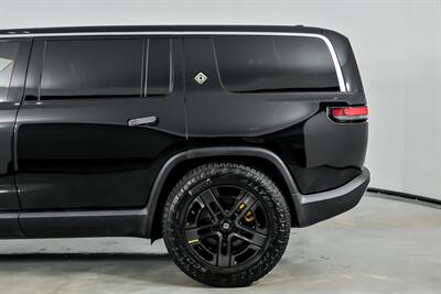 2023 Rivian R1S Adventure   - Photo 9 - Joliet, IL 60435