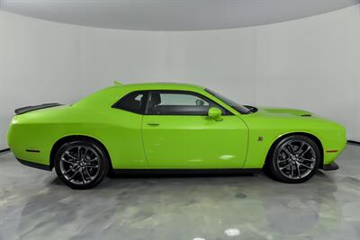 2023 Dodge Challenger R/T Scat Pack   - Photo 14 - Joliet, IL 60435