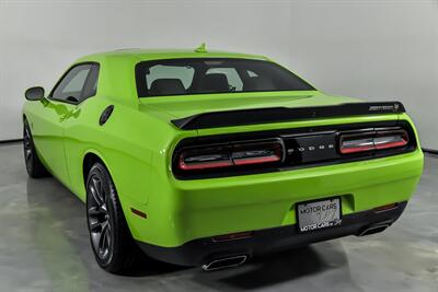 2023 Dodge Challenger R/T Scat Pack   - Photo 10 - Joliet, IL 60435