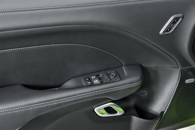 2023 Dodge Challenger R/T Scat Pack   - Photo 18 - Joliet, IL 60435