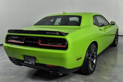 2023 Dodge Challenger R/T Scat Pack   - Photo 12 - Joliet, IL 60435