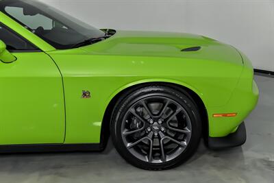 2023 Dodge Challenger R/T Scat Pack   - Photo 15 - Joliet, IL 60435