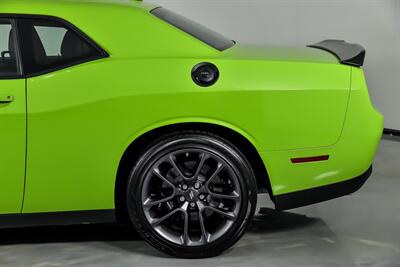 2023 Dodge Challenger R/T Scat Pack   - Photo 9 - Joliet, IL 60435